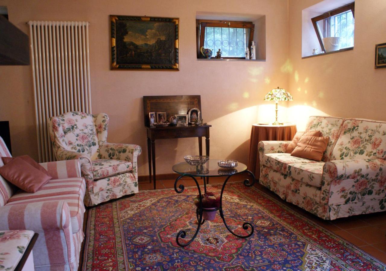 Il Casaletto Bed & Breakfast โอซิโม ภายนอก รูปภาพ